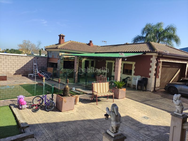 Foto 37f6767a-0237-48ed-9a24-b5dd6375a9b5. Chalet en El Higuerón Córdoba