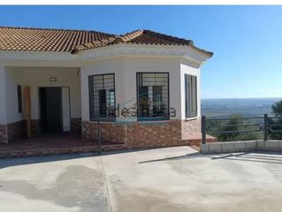 Chalet en Almodóvar del Río