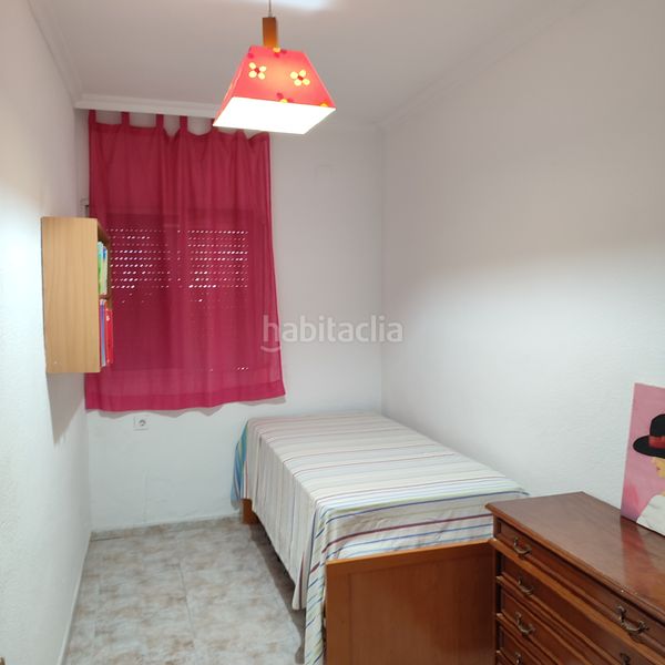 Foto 233a3d3b-98f4-4e25-838d-f61ffc355e17. Chalet vendo chalet en El Higuerón Córdoba