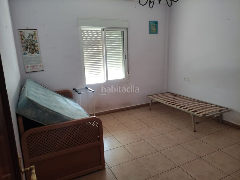 Foto e15ee418-1fed-4222-b3c7-18d51386e119. Chalet en Carlota (La)