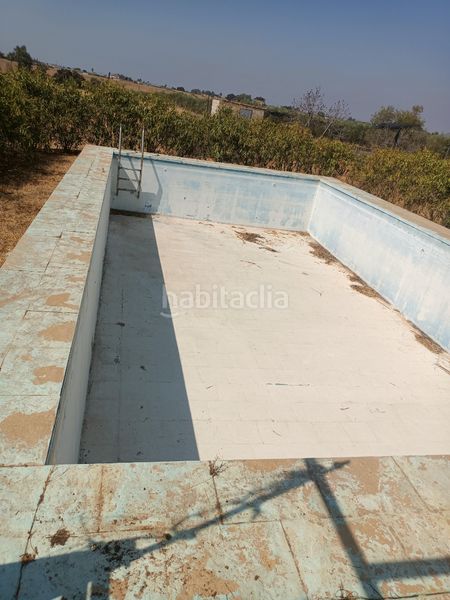 Foto 96bda72d-3174-40c4-8831-0e325473c5b8. Xalet amb aparcament piscina a Carlota (La)