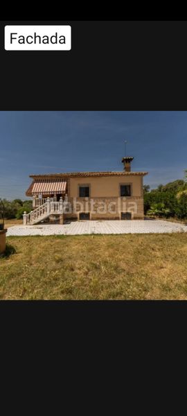 Foto a52643bb-2d28-4691-a81e-afd11cb9dc46. Chalet en Carlota (La)