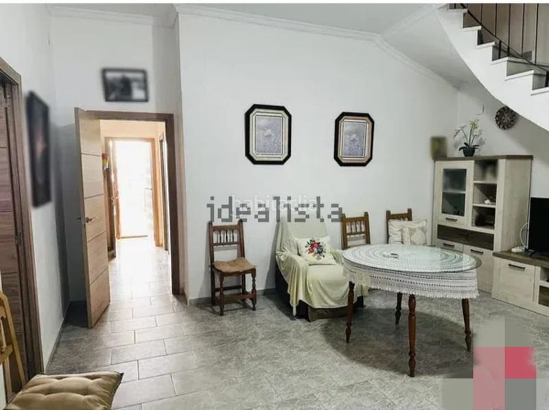 Foto bd5f21a9-cafd-4b8f-b8cb-4d229ff8d857. Casa amb aparcament a Villarrubia Córdoba