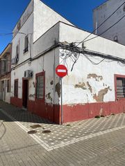 Casa adossada  Calle obispo torres. Se vende casa olivos borrachos