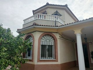 Xalet a Poniente-Norte - Miralbaida - Parque Azahara