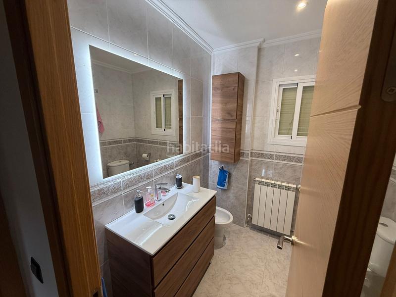 Foto 2412c882-2e67-434c-8a1f-4185eb641644. Pis a Villayuventus-Renfe Parla