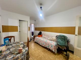 Etagenwohnung  Carrer de llevant. Llevant - torrent gornal - alquilado