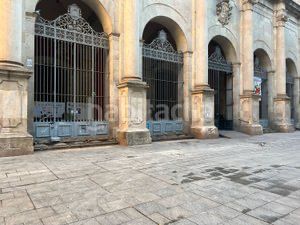 Foto 40e8bc6b-098b-4a30-a114-ae568541b8be. Pis a Raval Barcelona