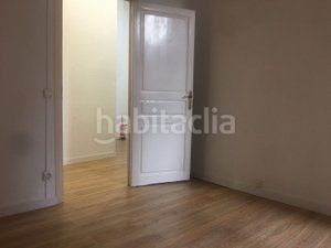 Foto 6bcd96e9-6fe7-48ae-971b-c901297c8a7c. Pis a Raval Barcelona