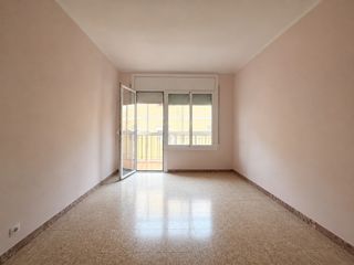 Etagenwohnung  Carrer de la sardana 6. Inversión - piso alquilado