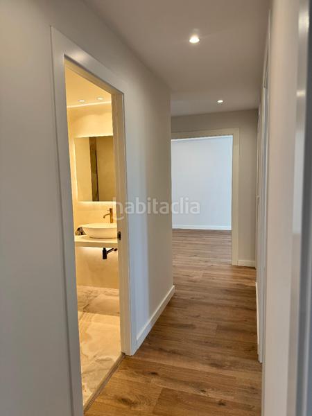 Foto 0c219ee3-8917-4e86-ac03-1158fb764e80. Piso experimenta el lujo con esta elegante vivienda en Lleida