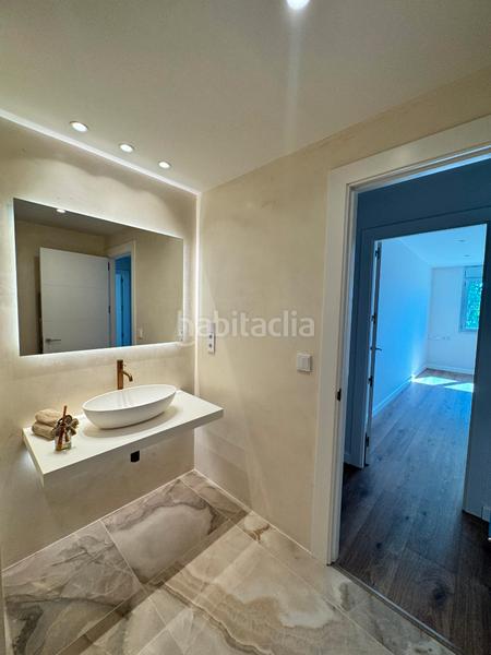 Foto 5bd7cef4-95ae-4ecf-b910-5963581afc8b. Piso experimenta el lujo con esta elegante vivienda en Lleida