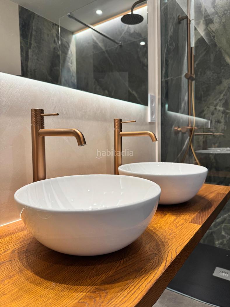 Experimenta el lujo con esta elegante vivienda Lleida