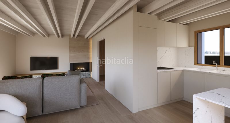 Foto 3dabce76-c0da-45d1-b799-61fdf4abc3bf. Àtic amb xemeneia calefacció aparcament a Bossòst