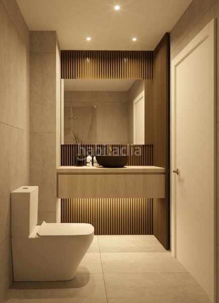 Foto cf5ba157-d813-4333-b23e-d7883da9c0db. Àtic amb xemeneia calefacció aparcament a Bossòst