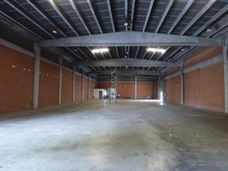 Alquiler Nave industrial en Sant Andreu de la Barca. Nave disponible en recinto industrial