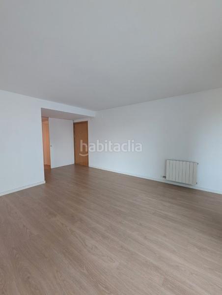 Foto 902cf92b-f1f0-4f68-a3ef-5adfa943c8c5. Alquiler piso alquiler de piso en zona el Centre en Sabadell