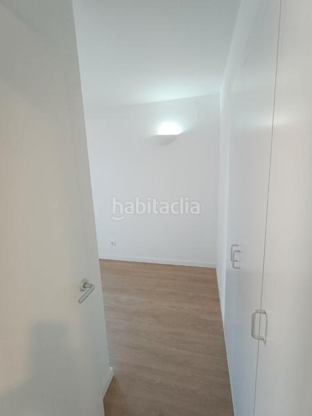 Foto f6de455b-f27f-43e1-a3d4-bf81192c5f4d. Alquiler piso alquiler de piso en zona el Centre en Sabadell