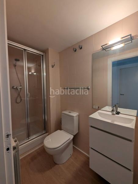 Foto 5b6a5cf3-e84a-42b3-91d2-253b3c1f18ae. Rent flat with heating parking in Centre Sabadell