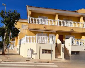 Haus in Los Nietos. Casa de pueblo a 100 metros de la playa