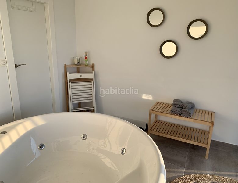 Foto cc7fafd0-f2b7-4553-9ac0-910f1b3c5b31. Rent semi detached house in camino de los martos 5 in Granada