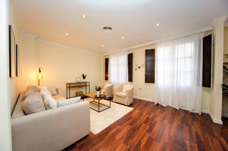 Piso en Calle san matías 20. Espectacular piso de lujo de 2 dormitorios y 2 baños en san matí