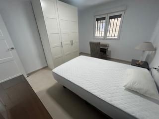 Lloguer Pis a Calle san juan de dios 21. Piso de 4 dormitorios y 2 baños con calefacción central junto sa