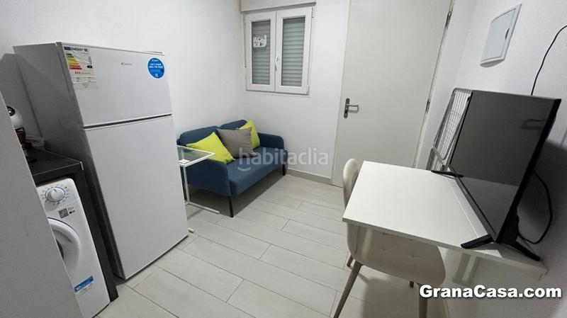 Foto e410f77d-b364-4e00-8b99-914d0cced029. Dúplex a Pajaritos Granada