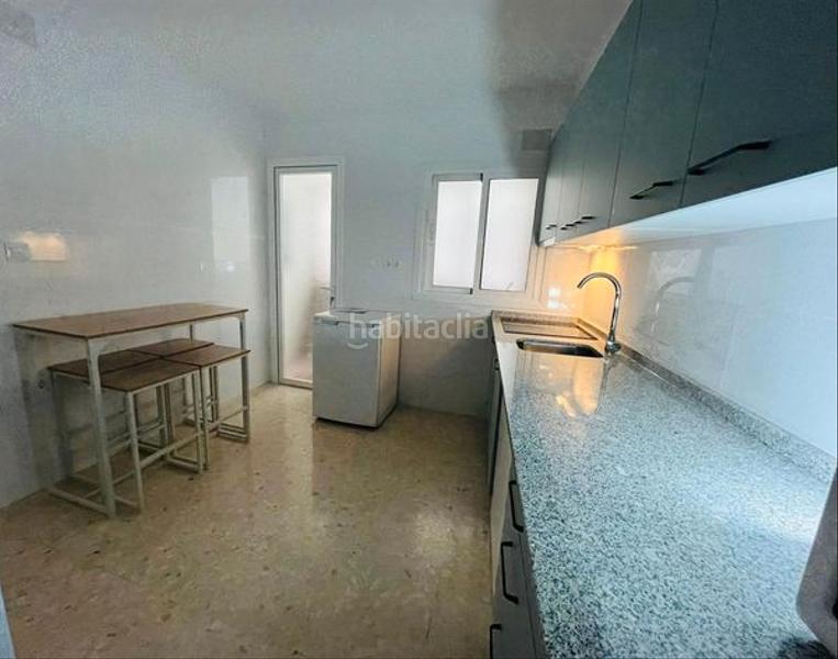Foto 5d1883ce-fb65-4e2e-b739-6dfb7f2e7fc6. Location appartement dans Centro - Sagrario Granada