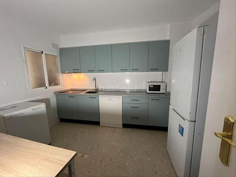 Foto e044dc87-6d8d-49e1-8048-31449c9abed8. Miete etagenwohnung in Centro - Sagrario Granada