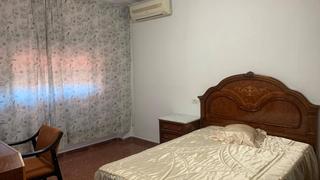 Location Appartement  Calle alejandro dumas. Alquiler de piso 3 dormitorios en cartuja