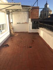 Rent Penthouse  Calle san juan de dios. Alquiler de atico 5 dormitorios en san juan de dios