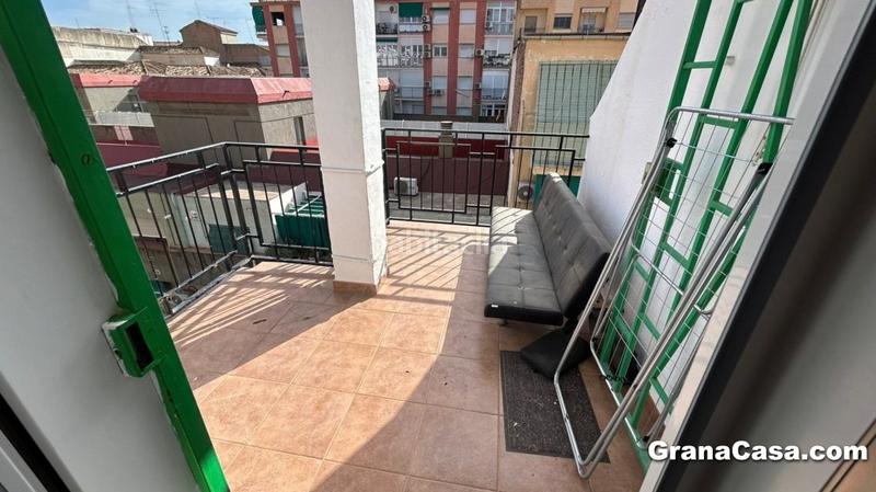 Foto 81ad90d9-ab1d-478f-9f78-2672fcd230be. Alquiler ático en calle alhamar 11 ático de 2 dormitorios con terraza junto recogidas-alhamar. en Granada