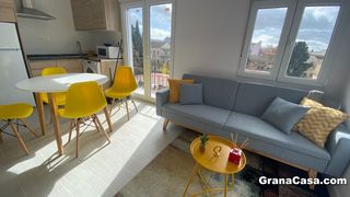 Location Appartement  Avenida de andalucía. Ático totalmente exterior de 2 dormitorios con wifi de 600megas