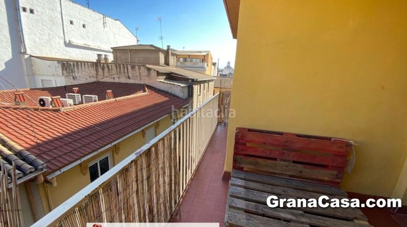 Foto 091509f5-6c9b-4559-84db-f0c8e9aa9ac7. Alquiler ático en calle tablas 9 ático de 3 dormitorios con calefacción central y terraza en calle tablas en Granada