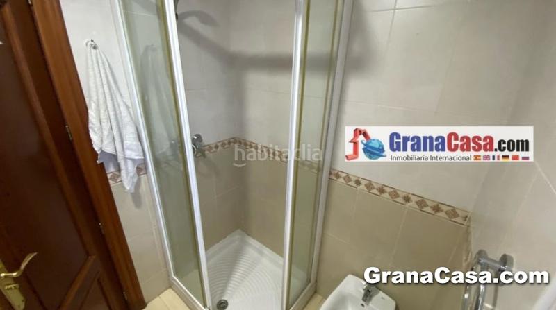 Foto eec06dff-eaa5-45b4-a6bd-08dff3284b67. Alquiler ático en calle tablas 9 ático de 3 dormitorios con calefacción central y terraza en calle tablas en Granada