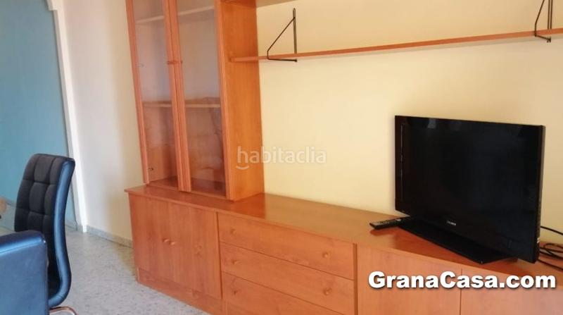 Foto ff4d697b-cda5-4461-9539-15ebee3fe24d. Alquiler ático en calle tablas 9 ático de 3 dormitorios con calefacción central y terraza en calle tablas en Granada