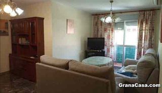 Miete Etagenwohnung  Calle ismail. Piso de 3 dormitorios junto estación de buses en granada