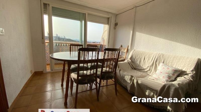 Foto 36ab438d-5e48-4fe1-b174-a127865b7e7d. Miete etagenwohnung in calle gran capitán 17 in Centro - Sagrario Granada