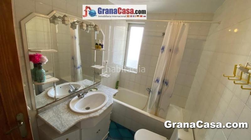 Foto 6f342a54-351f-4935-9705-8e39dbc1e913. Rent flat in calle gran capitán 17 in Centro - Sagrario Granada
