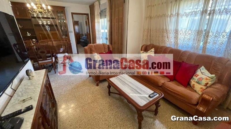 Foto c4f441e0-e016-4568-9853-aa5e732def7a. Alquiler piso en plaza de la trinidad 5 piso de 2 dormitorios exterior en plaza trinidad en Granada