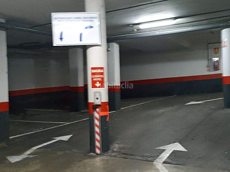 Foto 0eb09bea-00bf-4ee8-90bf-edb031306d4c. Affitto posto auto in plaza de gamboa 8-21 in San Matías - Realejo Granada