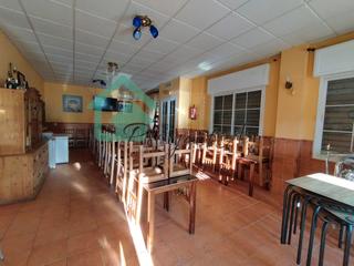 Local Comercial a San Bartolomé de la Torre. ??? ¡oportunidad de inversión! se vende restaurante ???