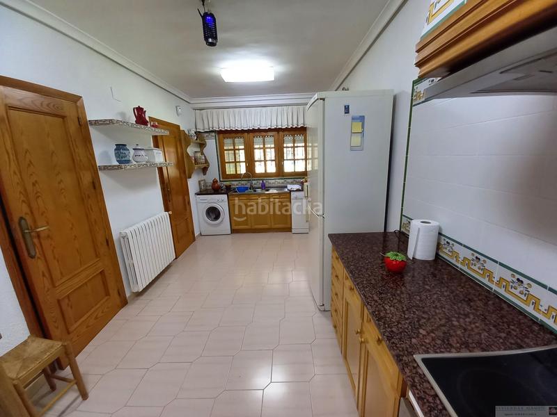 Foto 19df84e3-f1b8-43b1-a6d8-8a06bc7eec66. Chalet albacetechalet en Motilleja