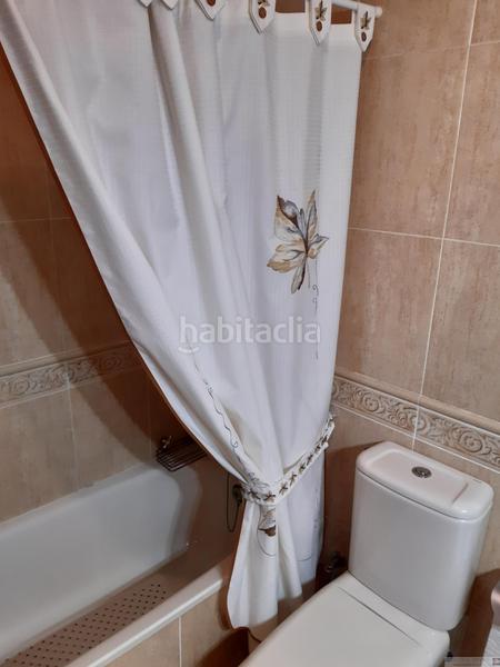 Foto b8e706b2-7728-4219-a57d-d8f99e17d1fe. Pis amb calefacció aparcament a San Antonio Abad Albacete