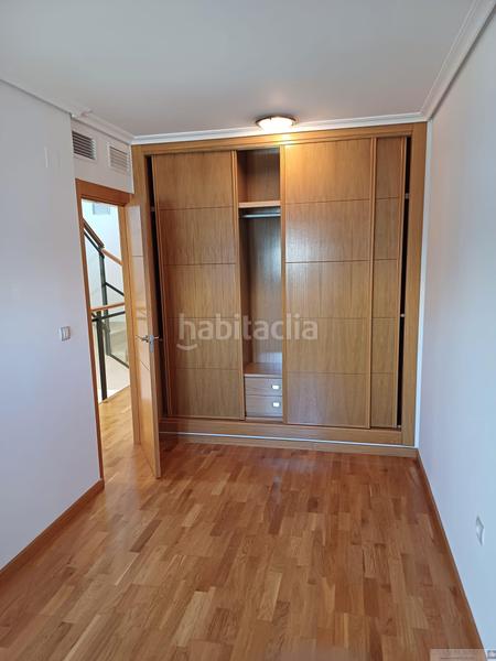 Foto 7e92c444-7a20-4bdd-bf22-ee76fcc60679. Affitto chalet con riscaldamento parcheggio piscina in Albacete