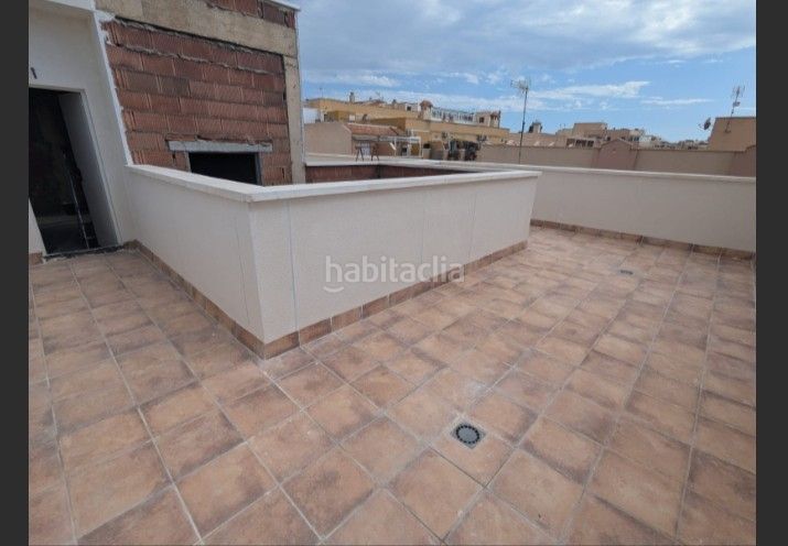 Foto fffdebb3-6857-42ce-8e88-7f405dea9ae7. Pis a El Puerto - La Romanilla Roquetas de Mar