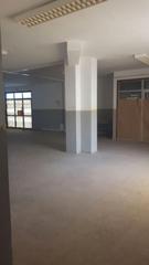 Locale commerciale in Los Gladiolos. Se vende local comercial apto para vivienda