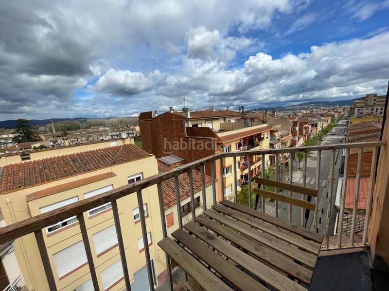 Foto 14a3e349-3b31-4ad6-87aa-e7f5fa502671. Àtic a carrer major 383 a Barri dels Escriptors Salt