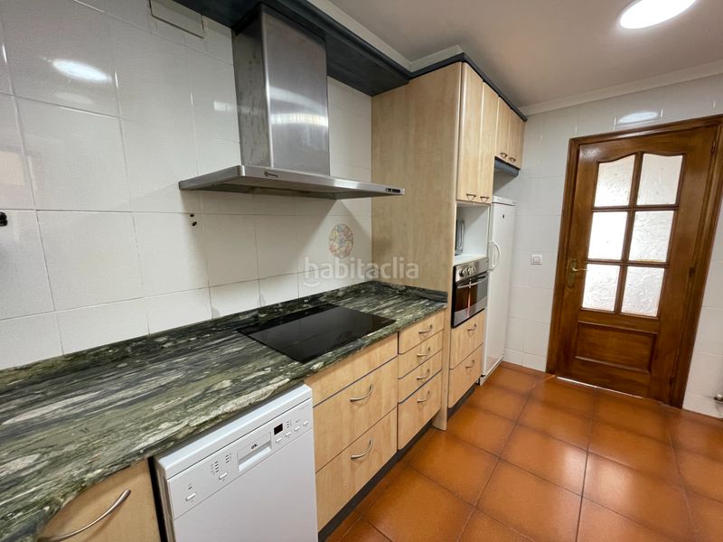 Foto 9e40dade-b280-4d43-a5b4-320f778c46bf. Àtic a carrer major 383 a Barri dels Escriptors Salt